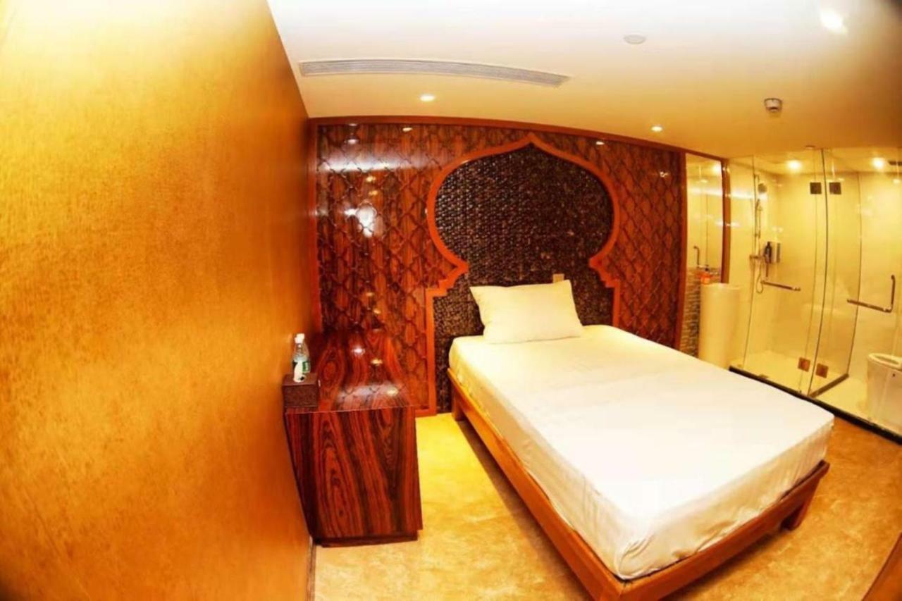 Jwm Hotel And Casino Sihanoukville Extérieur photo